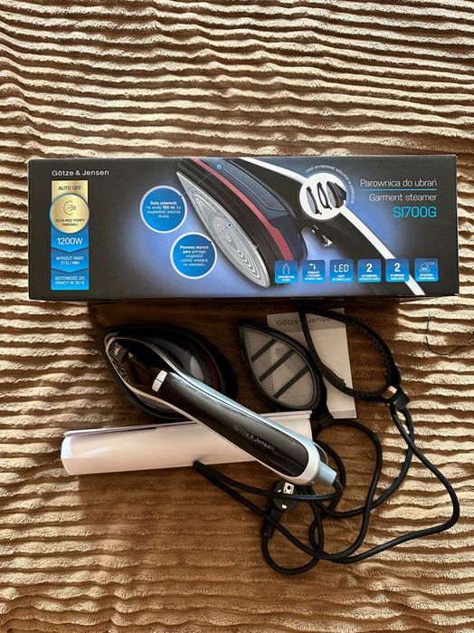 Parownica do ubrań Götze & Jensen SI700G