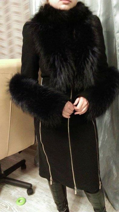 Пальто осень , зима