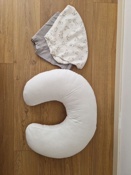 Almofada de amamentação com 2 capas