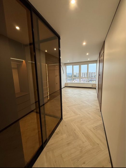 Видова Евро 2к квартира з дизайнерським ремонтом! Центр Ірпеня!