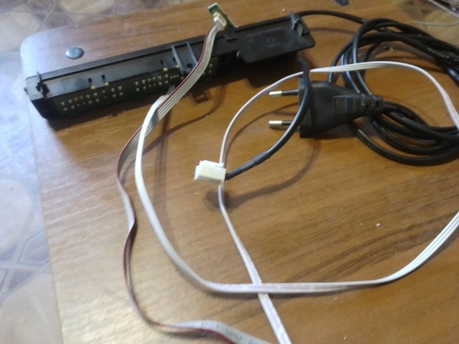 Кнопки плата управления для телевизора Liberton