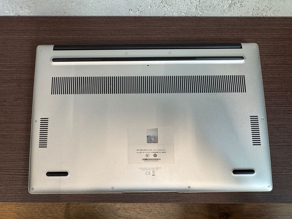 Sprzedam laptop Huawei MateBook D15