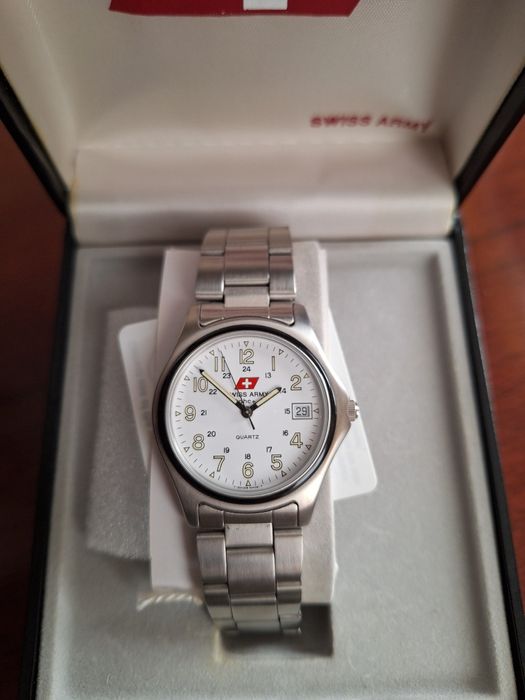 Relógio Victorinox Swiss Army vintage novo na caixa