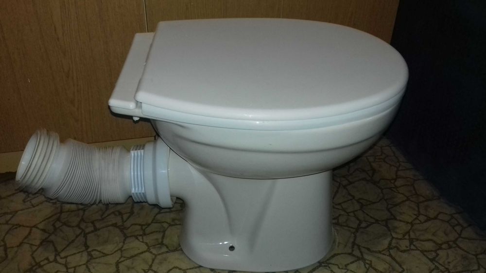 Sedes, toaleta - na czas remontu.