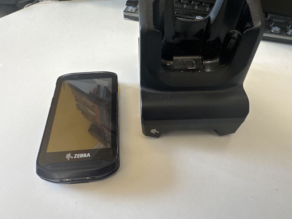 Zebra TC25 terminal kolektor danych LTE/WiFi + stacja dokująca