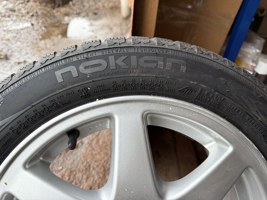 Автомобільні шини