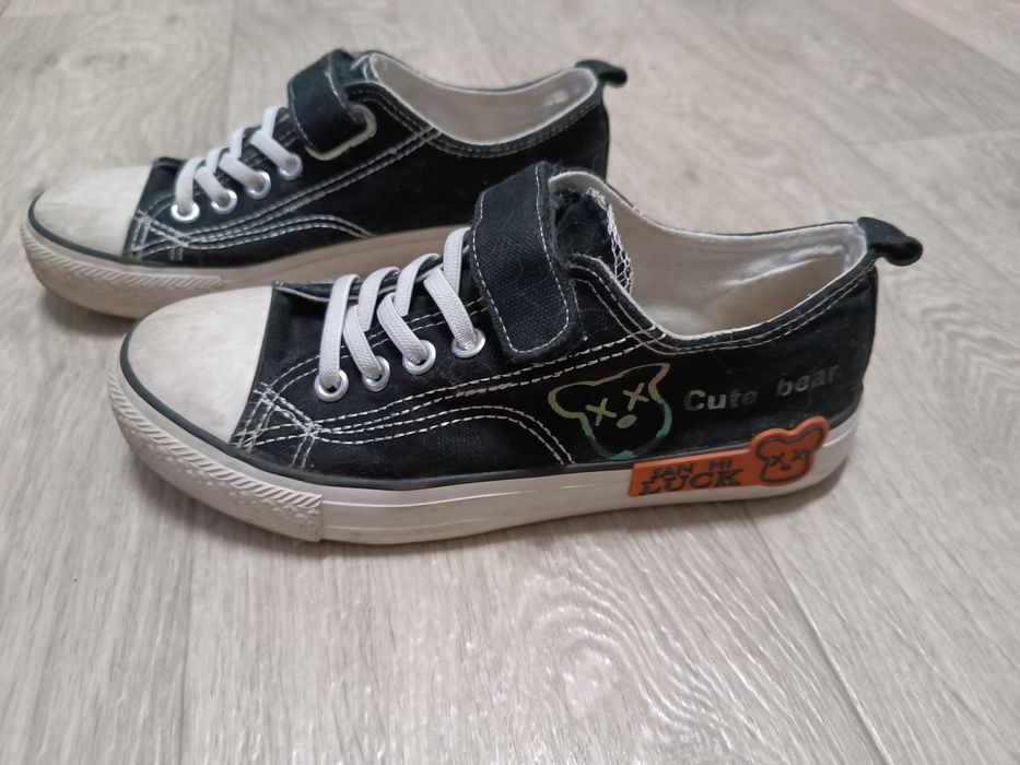 Кеди дитячі, р. 36, устілка 21.5