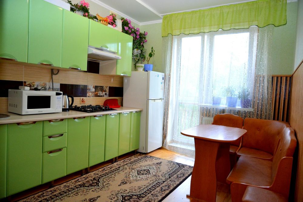 1 кім Кв у новобуд (вільна із 31.05)