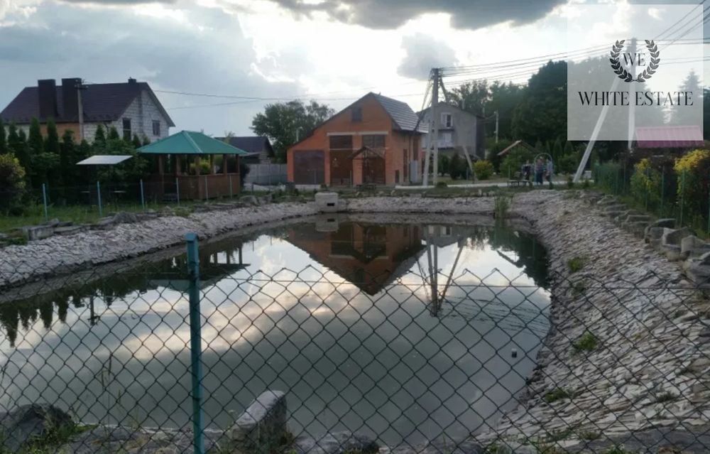 Продається таунхаус на Микулинецькій