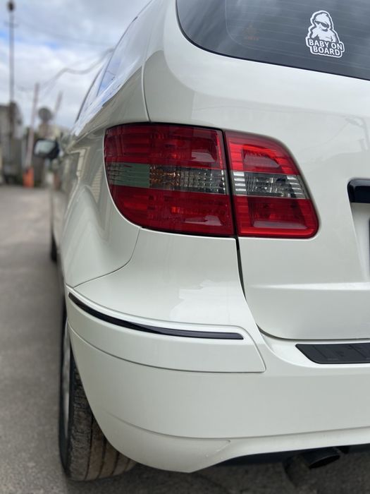 Mercedes-Benz B170