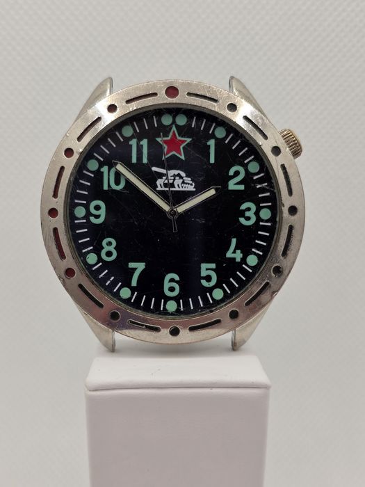 Zegarek Russian tank kwarc działający