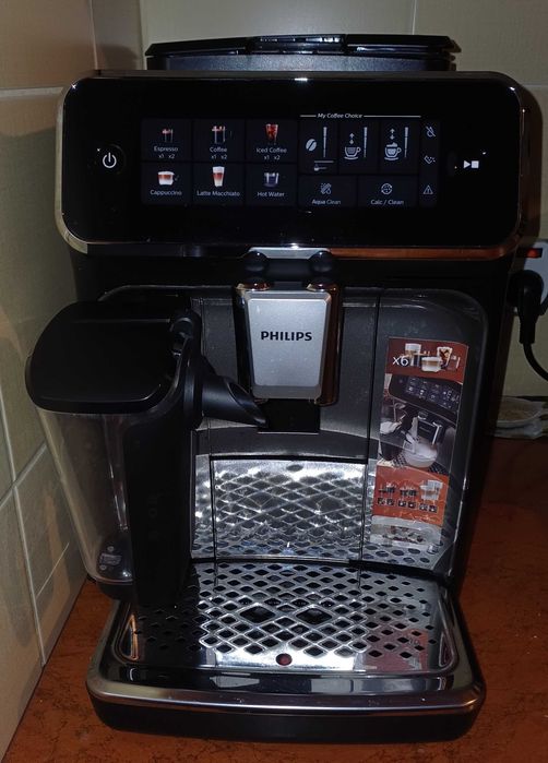 Ekspres PHILIPS LatteGo kawa mrożona EP3349/70