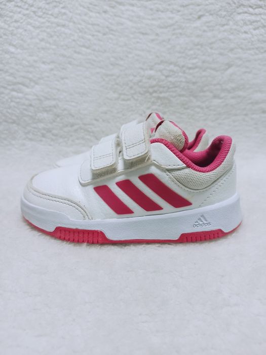 Оригінал Adidas, 24 розмір, устілка 15.5 см, кросівки для дівчинки