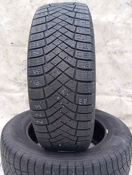 225/65 r17 -2шт- Pirelli шини резина зима 225 65 17 (k15*2)