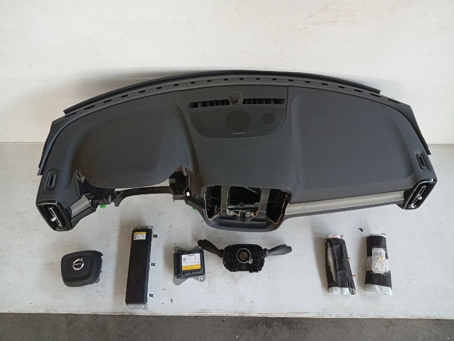 Kit de airbags VOLVO XC40 (536)