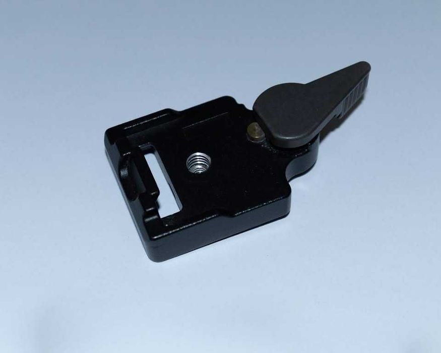 Encaixe Manfrotto 323 RC2 + sapata RC2