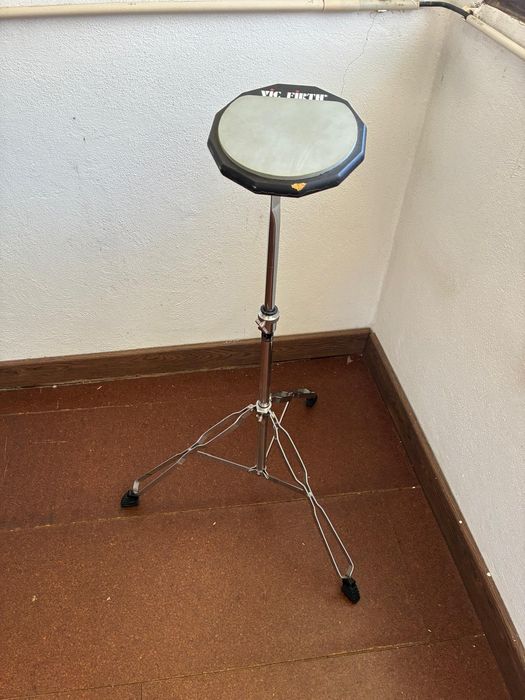 Pad de treino percussão + 8 baquetas + saco de transporte