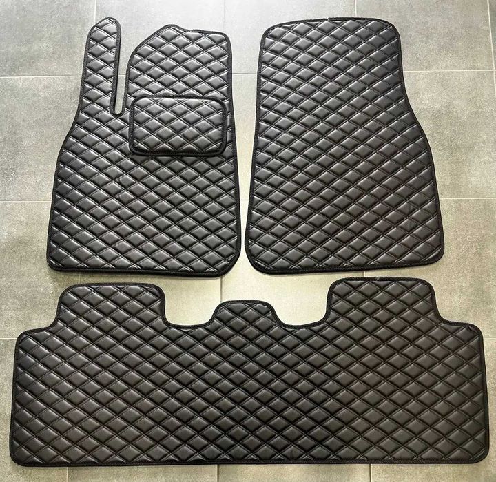 Коврики із екошкіри для Тайота\ Toyota Camry\ Corolla\ Venza\ еко кожа