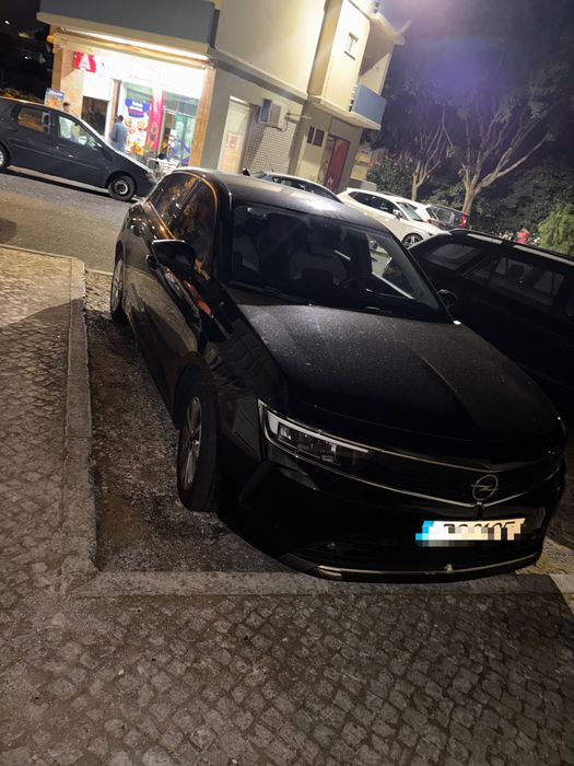 Alugo opel astra 2025