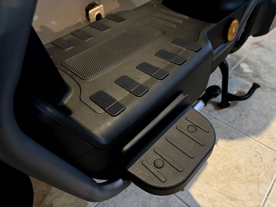 Scooter Elétrica sem carta Vortex Falcon 72V