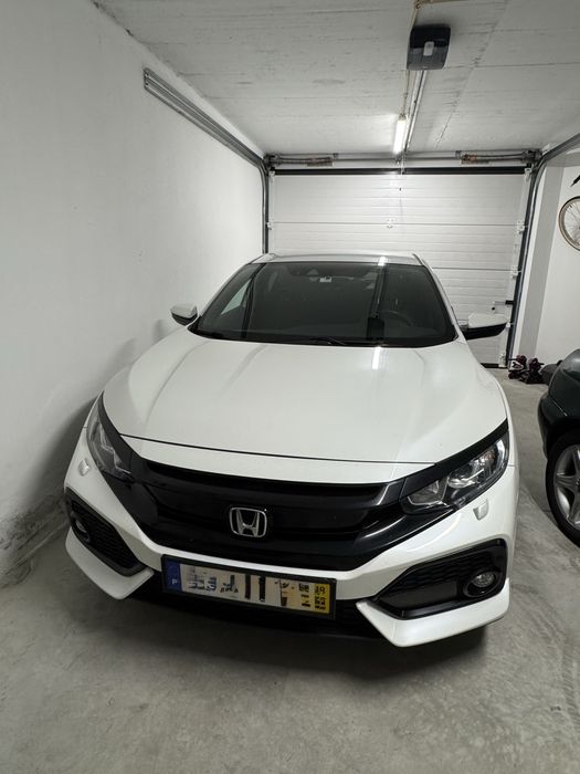 Honda Civic 1.0 i-VTEC Elegance Connect Navi
