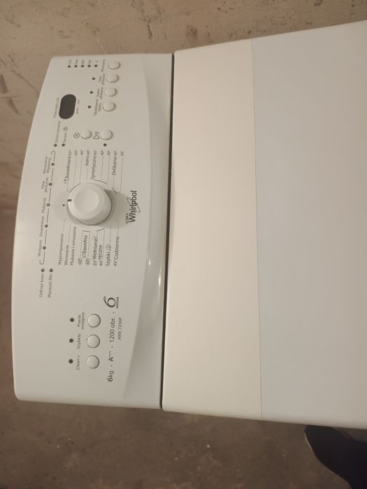 Pralka Whirlpool
