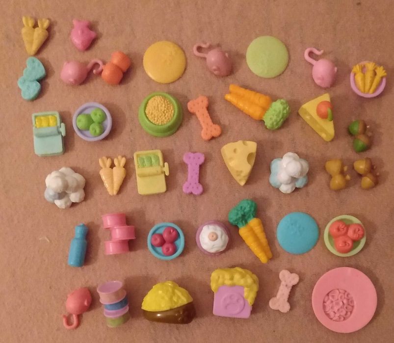 Zestaw 38 akcesoriów dla LPS lub Barbie