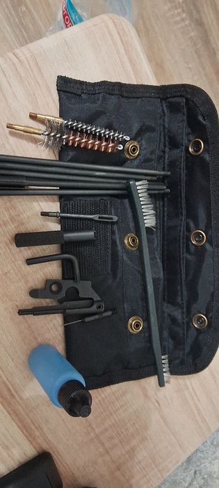 Продам новий оригінальний набір для чищення зброї FN SCAR, ори