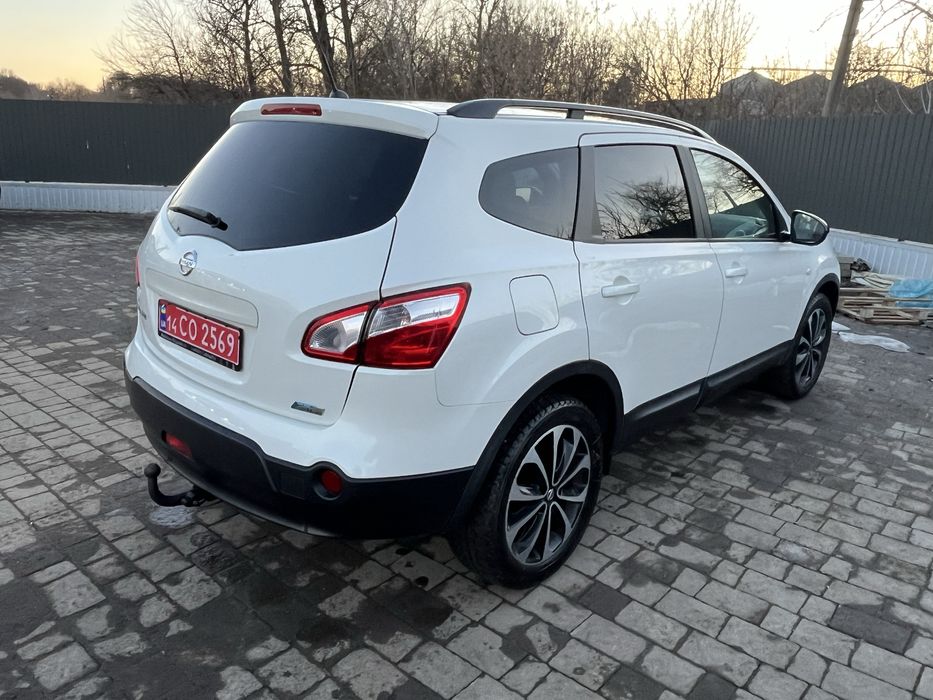 Ніссан кашкай+2 Свіжо пригнаний!!!