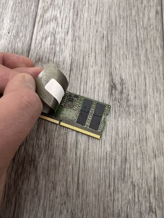 Оперативна памʼять Micron (16х1)gb DDR5 5600