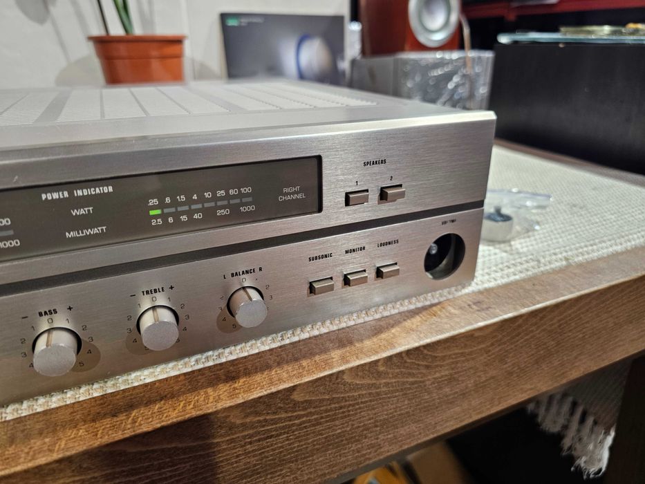 Підсилювач Dual CV 1450