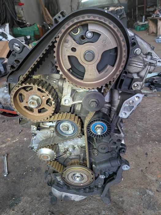 Двигун Peugeot Citroen D4164T 1 6D 16кл Volvo C30 S40 V50 Ford 04 12р