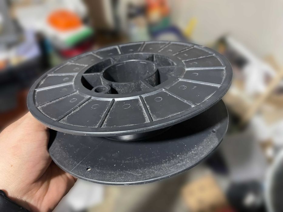 Пластикові котушки з філаменту