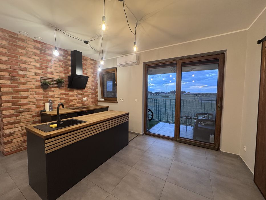 Apartament bezczynszowy, 3 pokoje