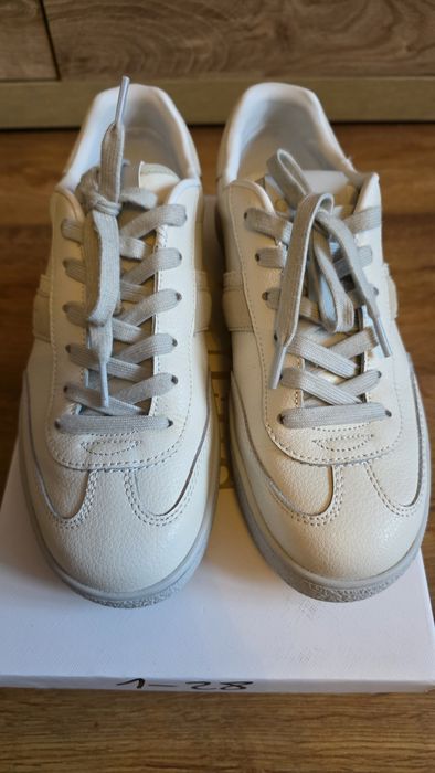 Guess sneakersy skórzane Nolinas