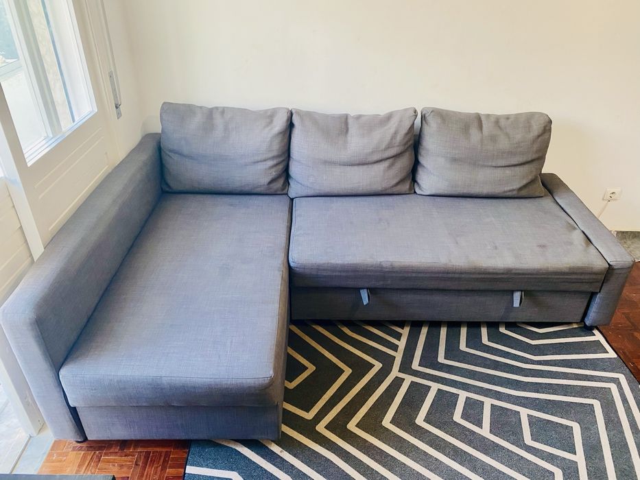 Sofá-cama de canto c/arrumação