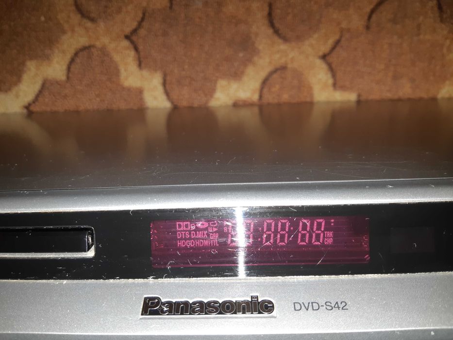 | DVD | Panasonic | SCART | S-Video | 11W | Pilot |