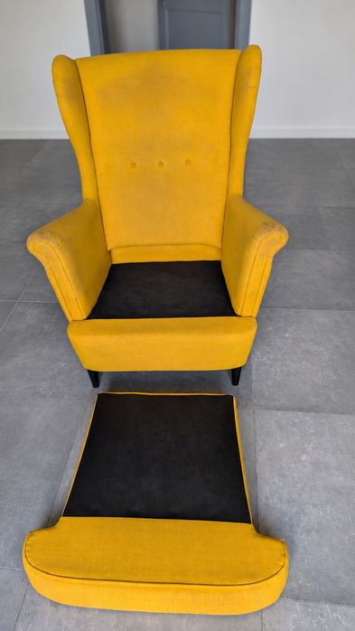 IKEA STRANDMON żółty fotel uszak