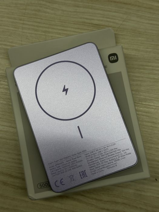 Power Bank Magnética Xiaomi 5000mAh - Slim / Sem Fios - MagSafe