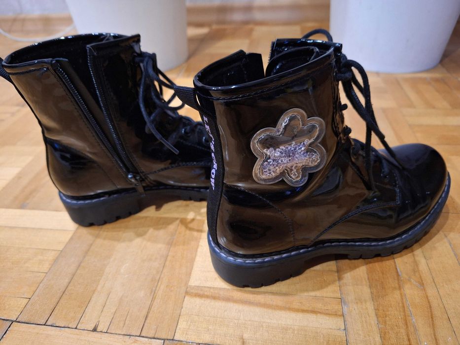 Buty Reserved glany trzewiki Let's Grow, r.33