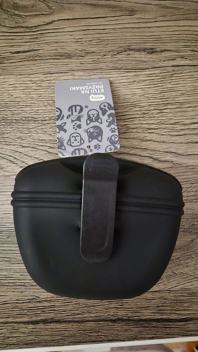 Etui na przysmaki dla psa szkolenie smaczki silikon