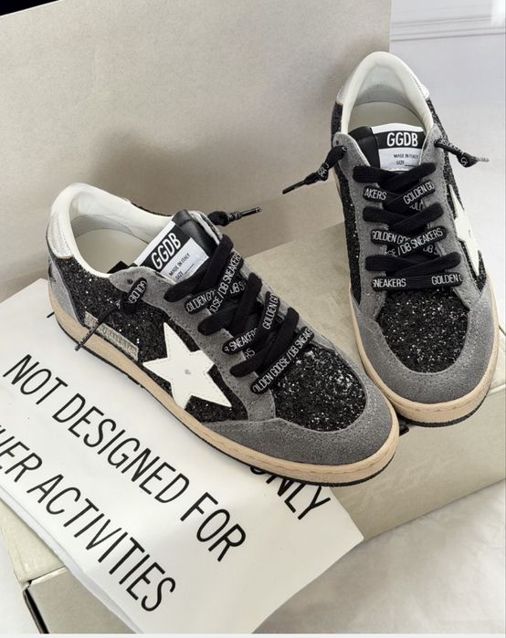 Блискучі кеди моделі Ball Star від Golden Goose