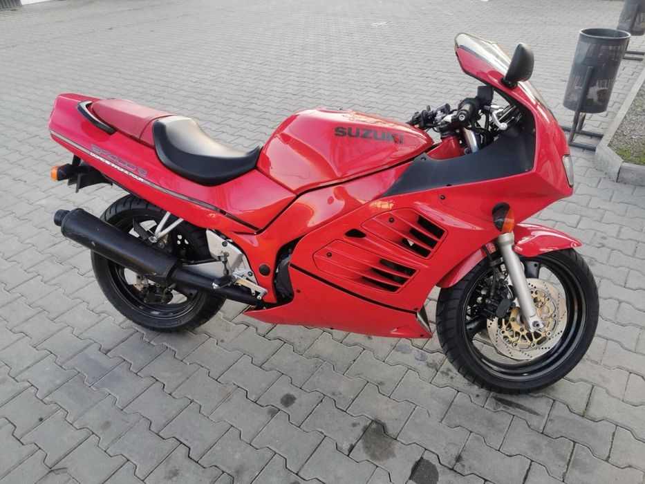 Продам Suzuki rf 400