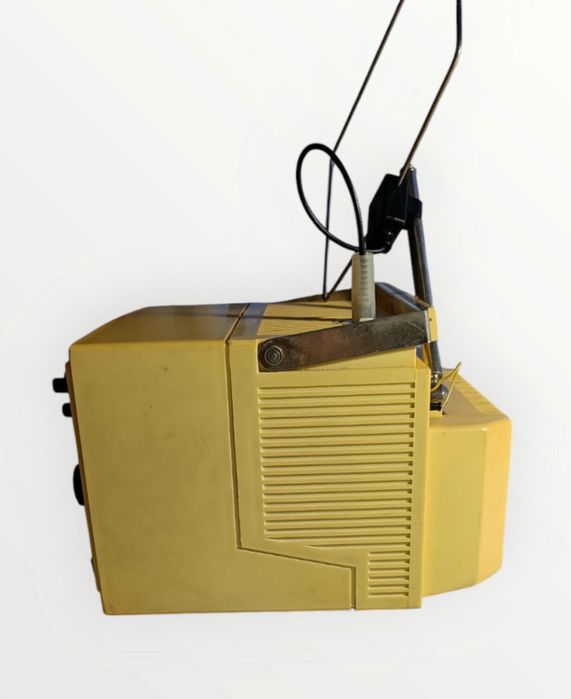 Портативний телевізор