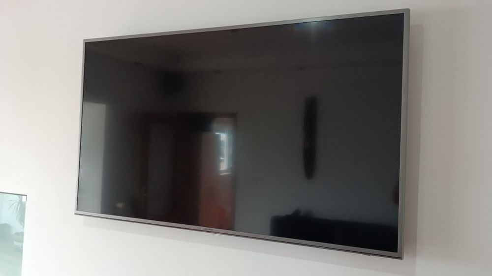 TV Samsung UE55JU6870