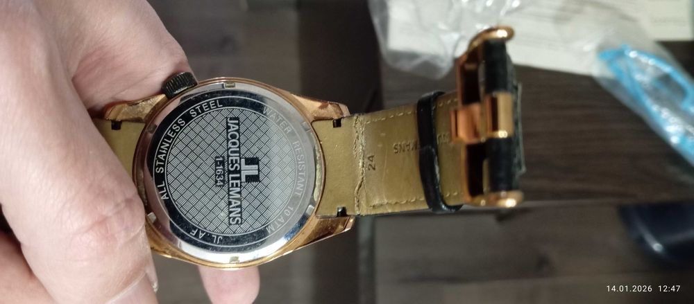 Продам мужские наручные часы