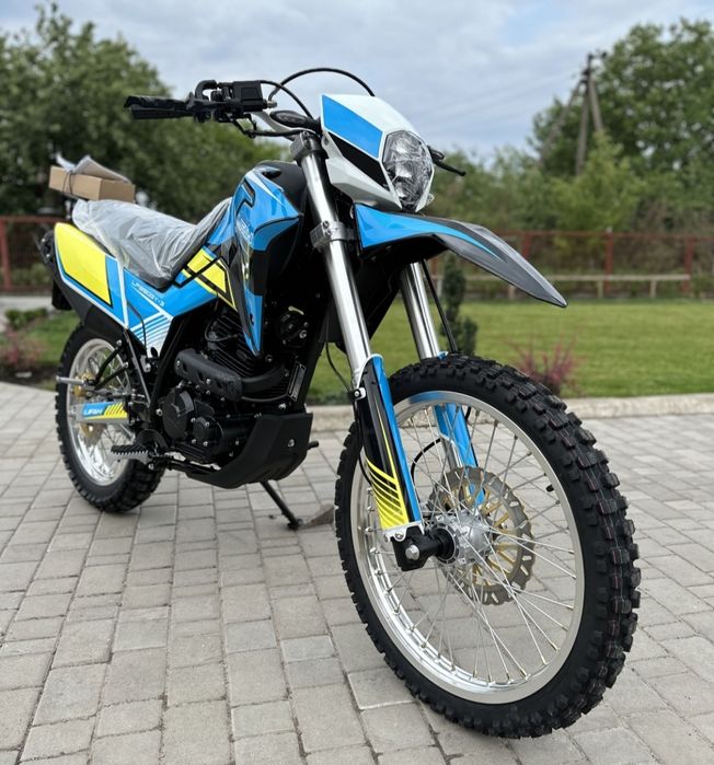 New!!! Lifan KPX 250