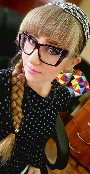 Лонгслив с интересным воротником