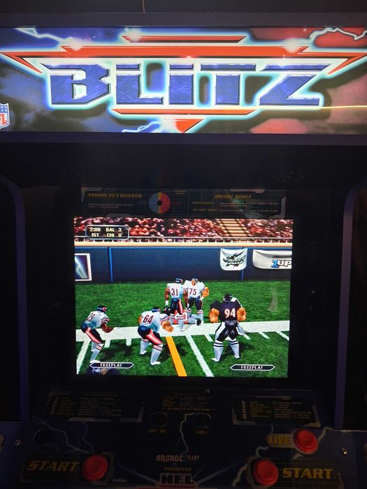 Automat arcade Arcade1UP NFL Blitz Legends