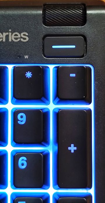 Klawiatura Steelseries APEX 3 na gwarancji + Słuchawki HyperX Alpha